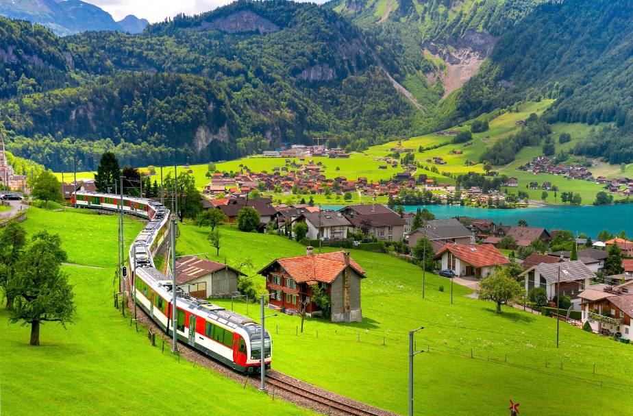 Switzerland-Germany Private